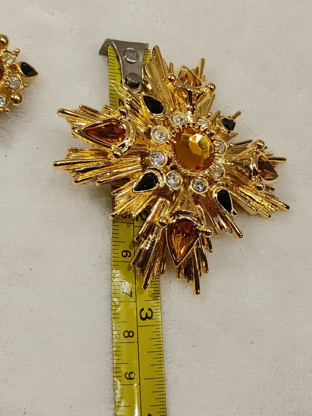 Vintage Joan Rivers Maltese Cross Rhinestone Brooch & Clip On Earrings LOT - Picture 11 of 11